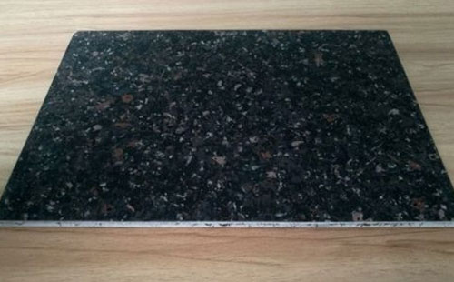 新市保温一体板渗透底涂