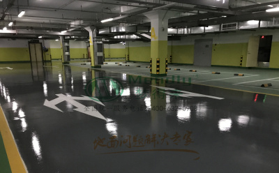 ‌旧地面翻新方案：新市环氧地坪涂层覆盖混凝土裂缝修复技术